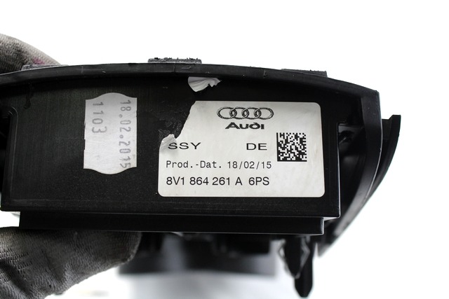 SREDINSKA KONZOLA  OEM N. 8V1864261A ORIGINAL REZERVNI DEL AUDI A3 MK3 8V 8V1 8VK 8VS 8VM 8V7 8VE 3P/5P/CABRIO (2012 -2016)DIESEL LETNIK 2015