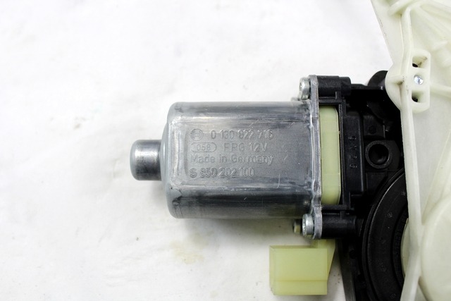 MEHANIZEM DVIGA SPREDNJIH STEKEL  OEM N. 5Q0959802B ORIGINAL REZERVNI DEL AUDI A3 MK3 8V 8V1 8VK 8VS 8VM 8V7 8VE 3P/5P/CABRIO (2012 -2016)DIESEL LETNIK 2015