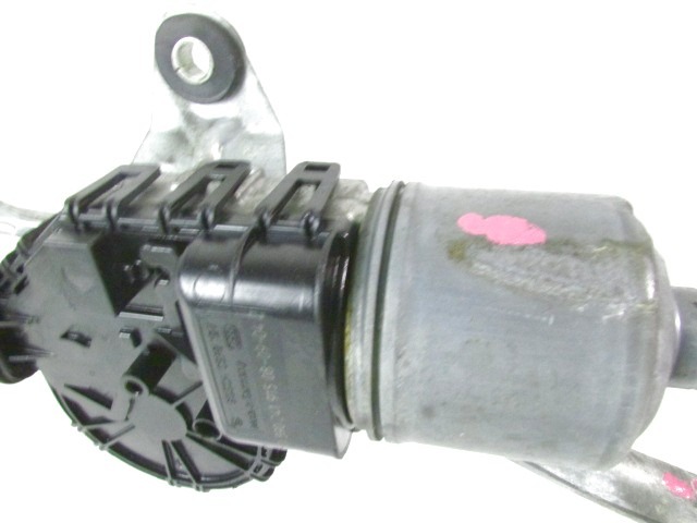 MOTORCEK PREDNJIH BRISALCEV OEM N. 50507814 ORIGINAL REZERVNI DEL ALFA ROMEO BRERA (2005 - 2010)DIESEL LETNIK 2009