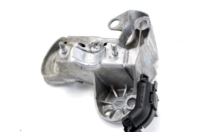 NOSILCI MOTORJA/DRUGO OEM N. 8E0199352N ORIGINAL REZERVNI DEL AUDI A4 B7 8EC 8ED 8HE BER/SW/CABRIO (2004 - 2007) DIESEL LETNIK 2006