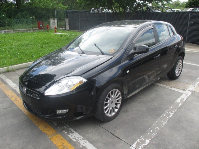 FIAT BRAVO 1.6 D 88KW AUT 5P (2009) RICAMBI IN MAGAZZINO