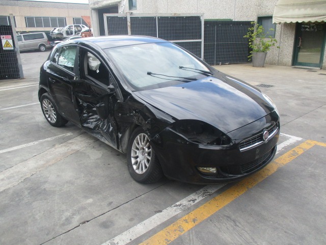 FIAT BRAVO 1.6 D 88KW AUT 5P (2009) RICAMBI IN MAGAZZINO