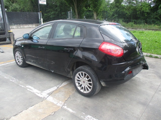 FIAT BRAVO 1.6 D 88KW AUT 5P (2009) RICAMBI IN MAGAZZINO