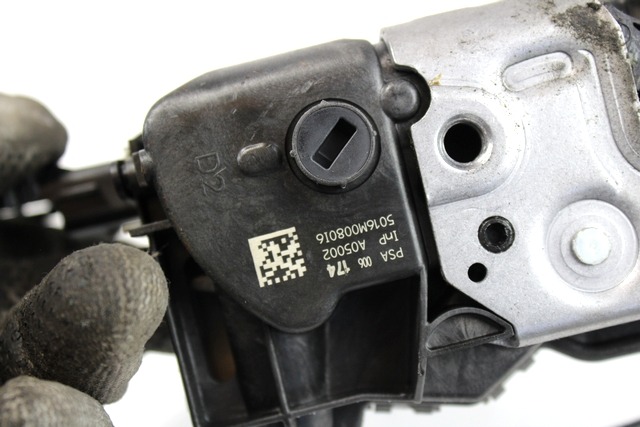 CENTRALNO ZAKLEPANJE ZADNJIH DESNIH VRAT OEM N. 9800617280 ORIGINAL REZERVNI DEL PEUGEOT 308 4A 4B 4C 4E 4H MK1 BER/SW/CC (2007 - 2013) BENZINA LETNIK 2008