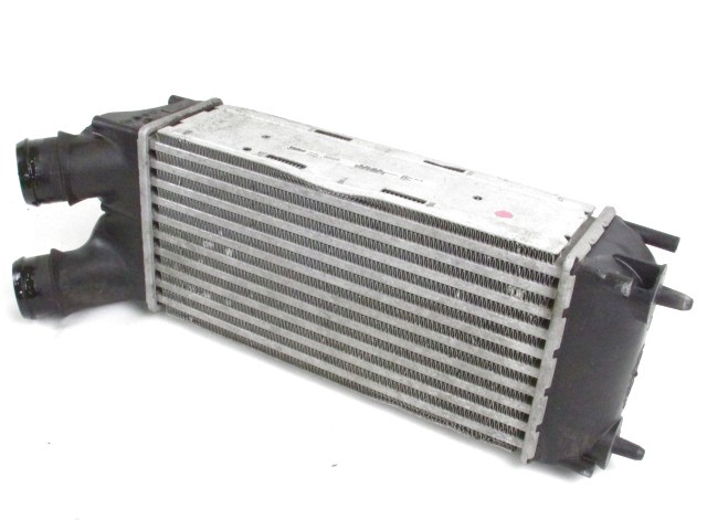 HLADILNIK INTERCOOLER OEM N. 9682434580 ORIGINAL REZERVNI DEL PEUGEOT PARTNER TEPEE MK2 (2008 - 2015) DIESEL LETNIK 2009