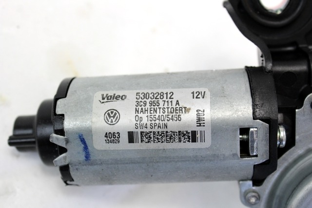 MOTORCEK ZADNJEGA BRISALCA OEM N. 3C9955711A ORIGINAL REZERVNI DEL VOLKSWAGEN PASSAT B7 362 365 BER/SW (10/2010 - 2015)DIESEL LETNIK 2013