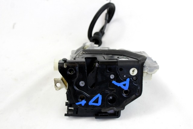 CENTRALNI ZAKLEP SPREDNJIH VRAT  OEM N. 3C1837016A ORIGINAL REZERVNI DEL VOLKSWAGEN PASSAT B7 362 365 BER/SW (10/2010 - 2015)DIESEL LETNIK 2013