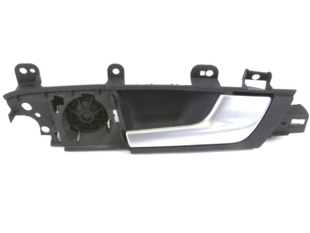 NOTRANJA KLJUKA  OEM N. 8P4839020 ORIGINAL REZERVNI DEL AUDI A3 MK2 8P 8PA 8P1 (2003 - 2008)DIESEL LETNIK 2005