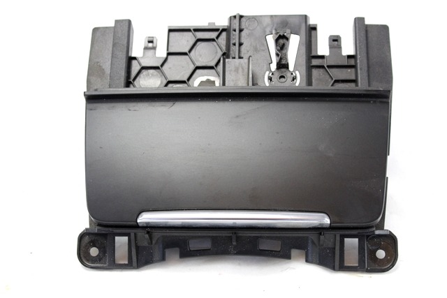 PEPELNIK / DRZALA ZA PIJACO OEM N. 8K0857951 ORIGINAL REZERVNI DEL AUDI Q5 8R B8 (10/2008 - 06/2012) DIESEL LETNIK 2009