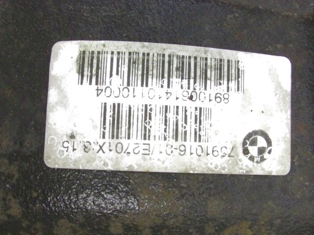 ZADNJI DIFERENCIAL OEM N. 7591016 ORIGINAL REZERVNI DEL BMW SERIE 3 BER/SW/COUPE/CABRIO E90/E91/E92/E93 LCI R (2009 - 2012) DIESEL LETNIK 2010