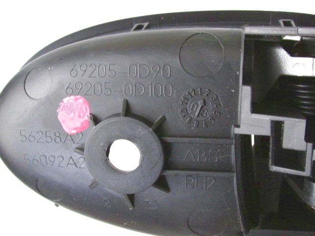 NOTRANJA KLJUKA  OEM N. 69205-0D90 ORIGINAL REZERVNI DEL TOYOTA YARIS P9 MK2 (01/2006 - 2009) DIESEL LETNIK 2008