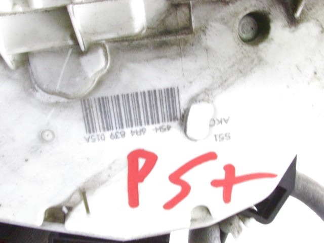 CENTRALNA KLJUCAVNICA ZADJIH LEVIH VRAT OEM N. 6R4839015A ORIGINAL REZERVNI DEL VOLKSWAGEN POLO 6R1 6C1 (06/2009 - 02/2014) BENZINA LETNIK 2014