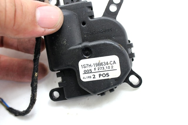 MOTORCEK OGREVANJA OEM N. 1S7H-19B634-CA ORIGINAL REZERVNI DEL FORD FIESTA CB1 CNN MK6 (09/2008 - 11/2012) BENZINA LETNIK 2010