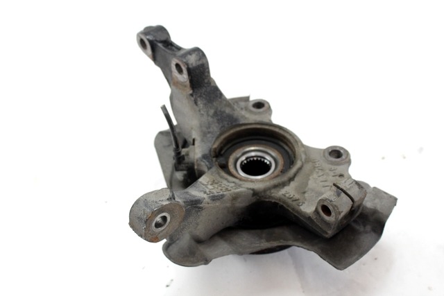 LEVI VRTLJIVI LEZAJ / PESTO KOLESA Z LEZAJEM SPREDAJ OEM N. 93188961 ORIGINAL REZERVNI DEL OPEL CORSA D R S07 (02/2011 - 2014) DIESEL LETNIK 2011