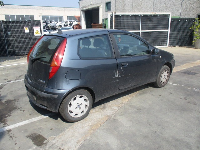 FIAT PUNTO 1.2 B 44KW 5M 3P (2001) RICAMBI IN MAGAZZINO