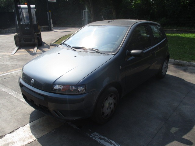 FIAT PUNTO 1.2 B 44KW 5M 3P (2001) RICAMBI IN MAGAZZINO