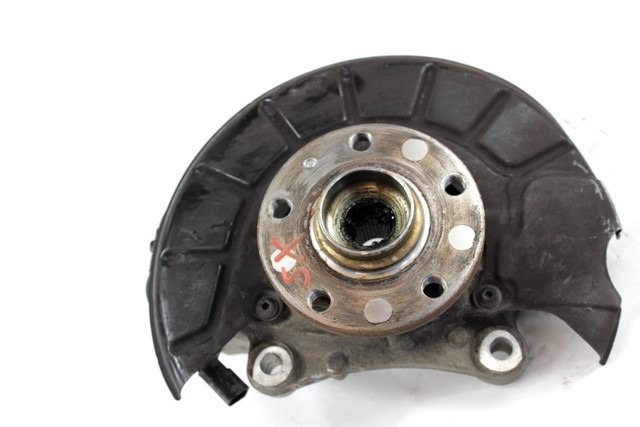 LEVI VRTLJIVI LEZAJ / PESTO KOLESA Z LEZAJEM SPREDAJ OEM N. 3C0407253F ORIGINAL REZERVNI DEL VOLKSWAGEN PASSAT B6 3C2 3C5 BER/SW (2005 - 09/2010)  DIESEL LETNIK 2008