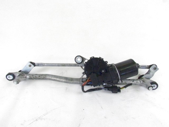 MOTORCEK PREDNJIH BRISALCEV OEM N. 96893302 ORIGINAL REZERVNI DEL CHEVROLET CRUZE J300 J305 (2009 - 2019) DIESEL LETNIK 2010