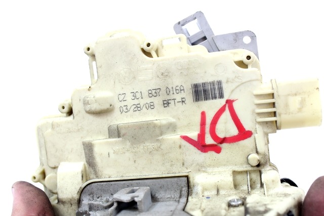 CENTRALNI ZAKLEP SPREDNJIH VRAT  OEM N. 3C1837016A ORIGINAL REZERVNI DEL VOLKSWAGEN PASSAT B6 3C2 3C5 BER/SW (2005 - 09/2010)  DIESEL LETNIK 2008