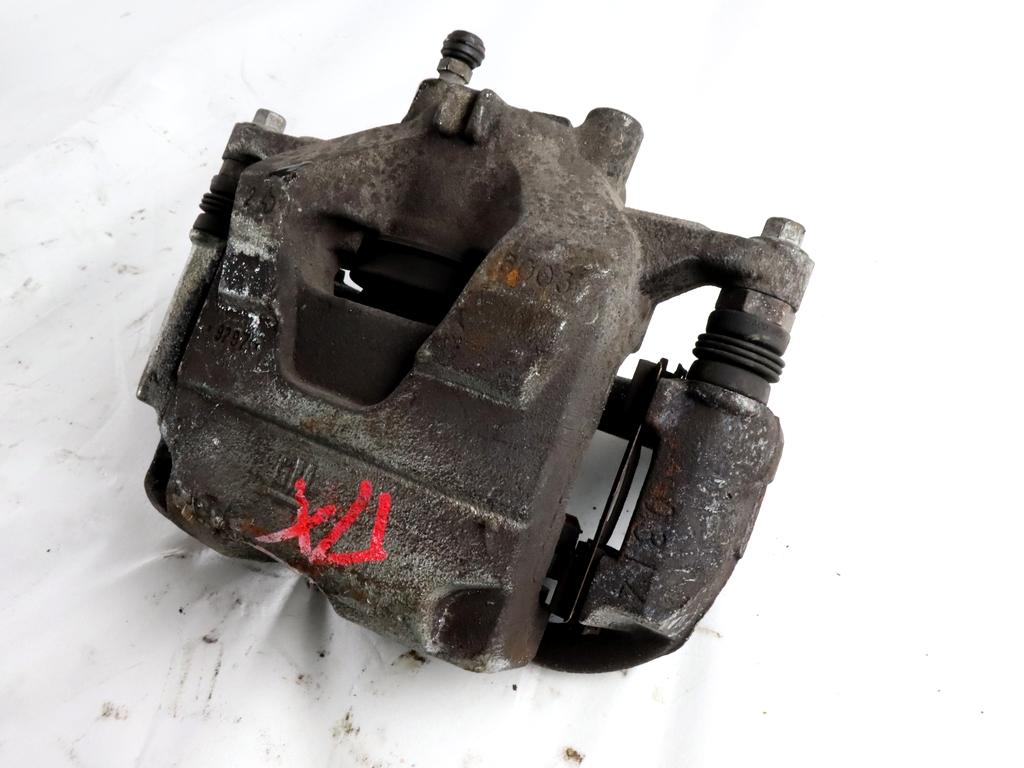 SPREDNJE DESNE ZAVORNE CELJUSTI  OEM N. 13301227 ORIGINAL REZERVNI DEL CHEVROLET CRUZE J300 J305 (2009 - 2019) DIESEL LETNIK 2010