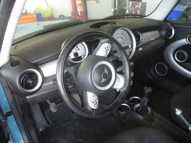 MINI COOPER D R56 1.6 80KW 3P D 6M (2008) RICAMBI IN MAGAZZINO