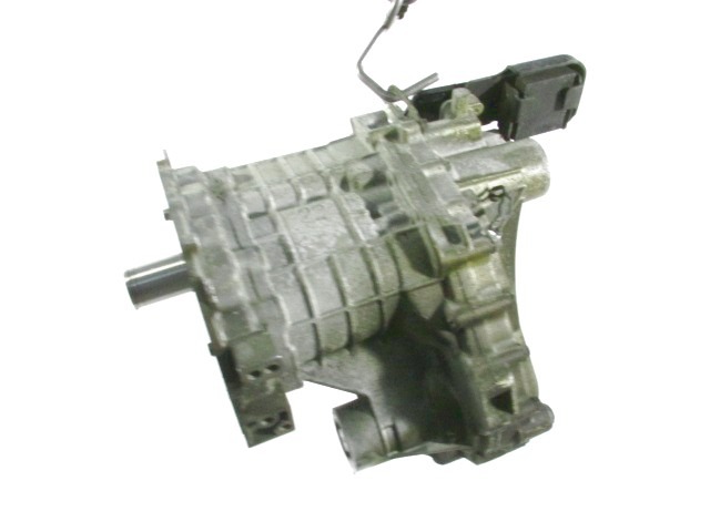 4X4 REDUKTOR OEM N. 2952160A10000 ORIGINAL REZERVNI DEL SUZUKI GRAND VITARA FT HT GT MK1 (1999 - 2006) DIESEL LETNIK 2005