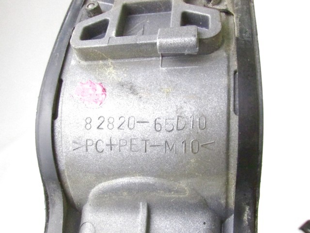 ZUNANJA KLJUKA SPREDNJA LEVA VRATA OEM N. 82820-65D10 ORIGINAL REZERVNI DEL SUZUKI GRAND VITARA FT HT GT MK1 (1999 - 2006) DIESEL LETNIK 2005