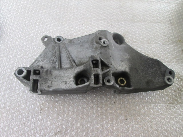 NOSILCI MOTORJA/DRUGO OEM N. 8200100148 ORIGINAL REZERVNI DEL RENAULT SCENIC/GRAND SCENIC JM0/1 MK2 (2003 - 2009) DIESEL LETNIK 2004