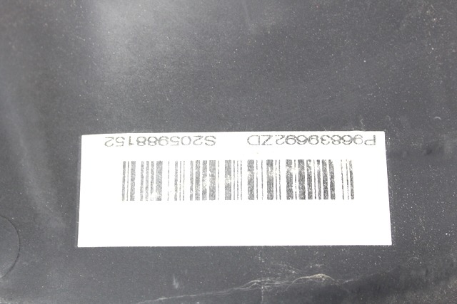 NOTRANJA OBLOGA SPREDNJIH VRAT OEM N. PNASTCTBERLMK2FG2P ORIGINAL REZERVNI DEL CITROEN BERLINGO MK2 (2008 -2018) DIESEL LETNIK 2010