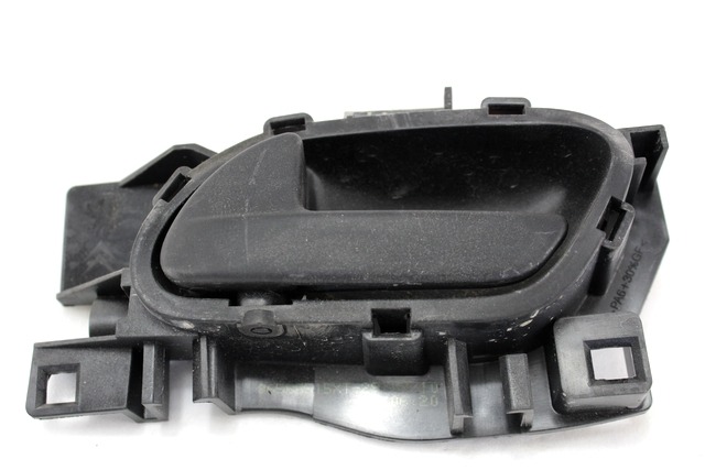 NOTRANJA KLJUKA  OEM N. 96555515XT ORIGINAL REZERVNI DEL CITROEN BERLINGO MK2 (2008 -2018) DIESEL LETNIK 2010