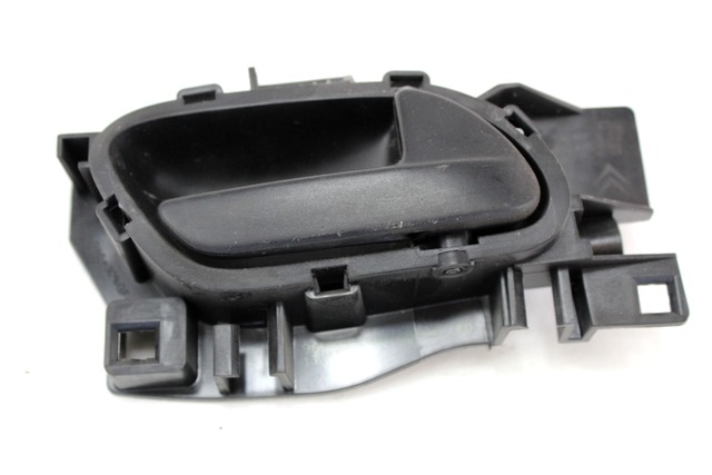 NOTRANJA KLJUKA  OEM N. 96555514XT ORIGINAL REZERVNI DEL CITROEN BERLINGO MK2 (2008 -2018) DIESEL LETNIK 2010