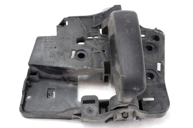 NOTRANJA KLJUKA  OEM N. 9682100677 ORIGINAL REZERVNI DEL CITROEN BERLINGO MK2 (2008 -2018) DIESEL LETNIK 2010