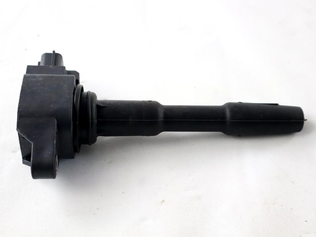 VZIGALNE TULJAVE OEM N. 224332428R ORIGINAL REZERVNI DEL RENAULT CAPTUR J5 H5 (2013 - 2019) BENZINA LETNIK 2017