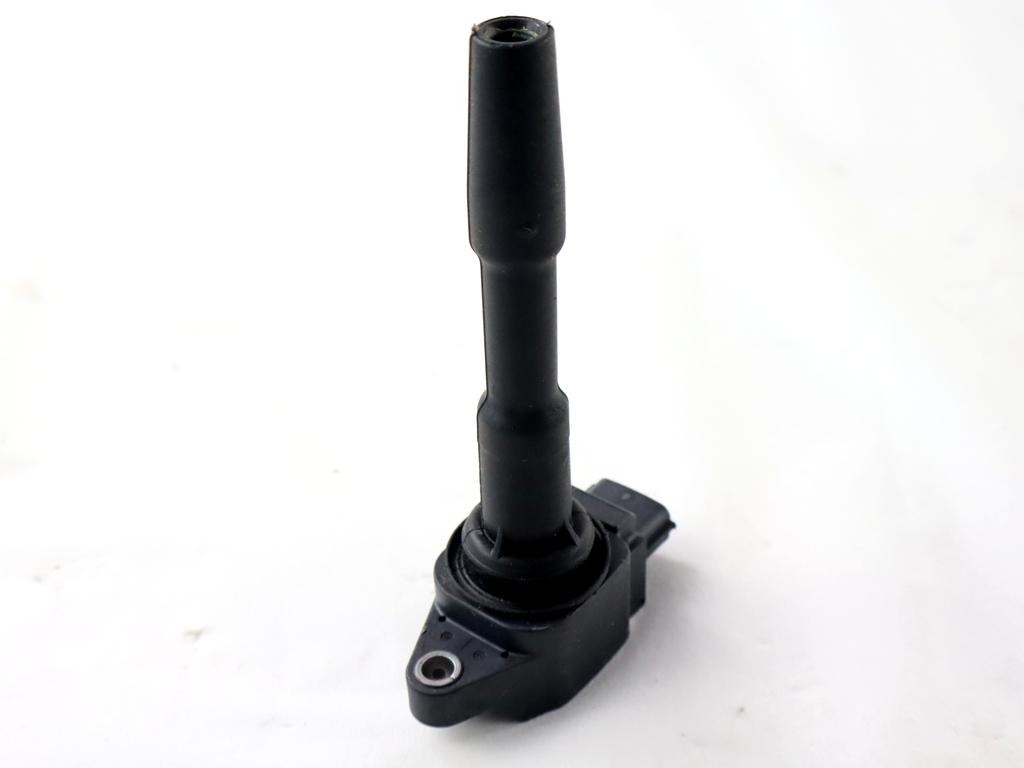 VZIGALNE TULJAVE OEM N. 224332428R ORIGINAL REZERVNI DEL RENAULT CAPTUR J5 H5 (2013 - 2019) BENZINA LETNIK 2017