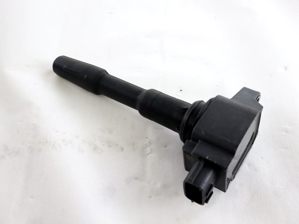 VZIGALNE TULJAVE OEM N. 224332428R ORIGINAL REZERVNI DEL RENAULT CAPTUR J5 H5 (2013 - 2019) BENZINA LETNIK 2017