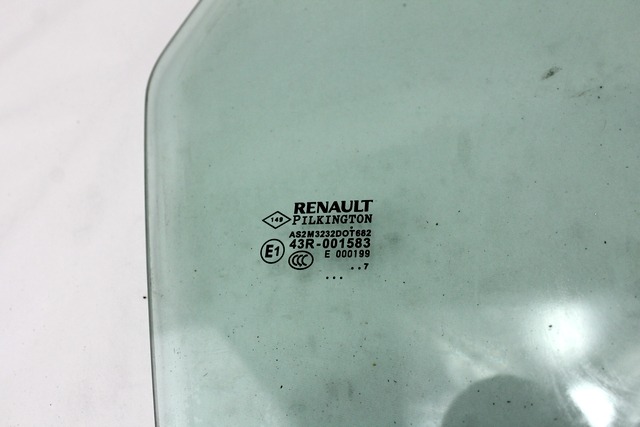 STEKLO ZADNJIH DESNIH VRAT OEM N. 823009608R ORIGINAL REZERVNI DEL RENAULT CAPTUR J5 H5 (2013 - 2019) BENZINA LETNIK 2017