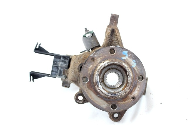 LEVI VRTLJIVI LEZAJ / PESTO KOLESA Z LEZAJEM SPREDAJ OEM N. 364657 ORIGINAL REZERVNI DEL PEUGEOT 206 / 206 CC 2A/C 2D 2E/K (1998 - 2003) BENZINA LETNIK 2003