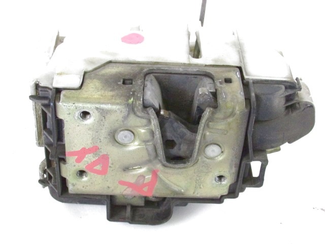 CENTRALNI ZAKLEP SPREDNJIH VRAT  OEM N. 1H1837016K ORIGINAL REZERVNI DEL VOLKSWAGEN GOLF III 1H1 1E7 1H5 MK3 (08/1992 - 07/1998) DIESEL LETNIK 1995