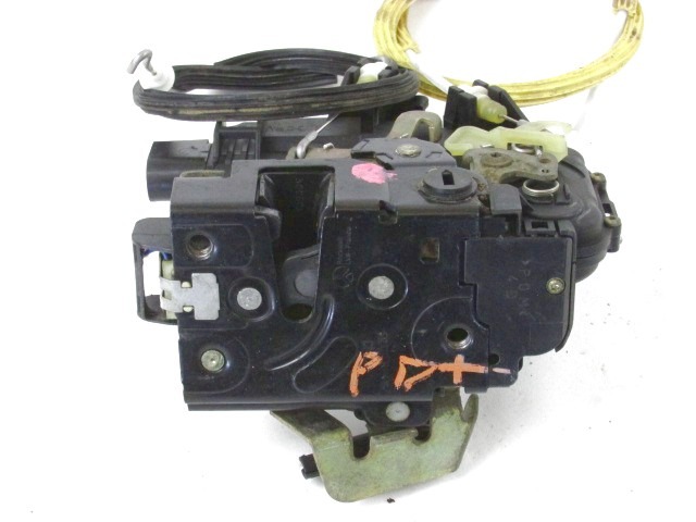 CENTRALNO ZAKLEPANJE ZADNJIH DESNIH VRAT OEM N. 4B0839016G ORIGINAL REZERVNI DEL AUDI A6 C5 4B 4B5 4B2 BER/SW (1997 - 2001) DIESEL LETNIK 2000