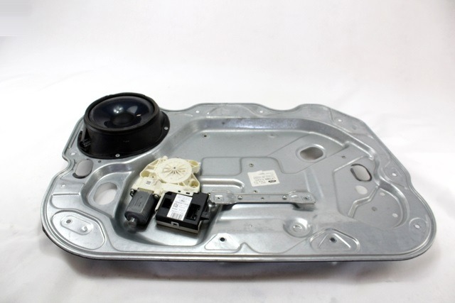 MEHANIZEM DVIGA SPREDNJIH STEKEL  OEM N. 18303 SISTEMA ALZACRISTALLO PORTA ANTERIORE ELETTR ORIGINAL REZERVNI DEL FORD FOCUS DA HCP DP MK2 R BER/SW (2008 - 2011) BENZINA LETNIK 2008