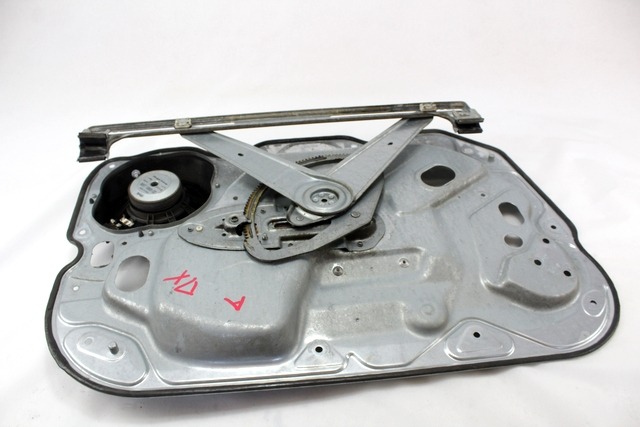 MEHANIZEM DVIGA SPREDNJIH STEKEL  OEM N. 18303 SISTEMA ALZACRISTALLO PORTA ANTERIORE ELETTR ORIGINAL REZERVNI DEL FORD FOCUS DA HCP DP MK2 R BER/SW (2008 - 2011) BENZINA LETNIK 2008