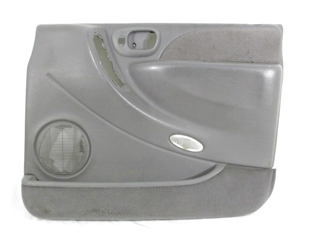 NOTRANJA OBLOGA SPREDNJIH VRAT OEM N. PNADTCSVOYAGMK4MV5P ORIGINAL REZERVNI DEL CHRYSLER VOYAGER/GRAN VOYAGER RG RS MK4 (2001 - 2007) DIESEL LETNIK 2007