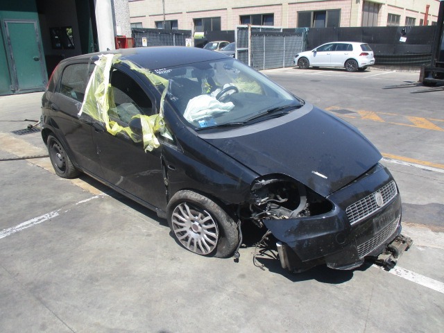 FIAT GRANDE PUNTO 1.3 D 55KW 5M 5P (2009) RICAMBI IN MAGAZZINO