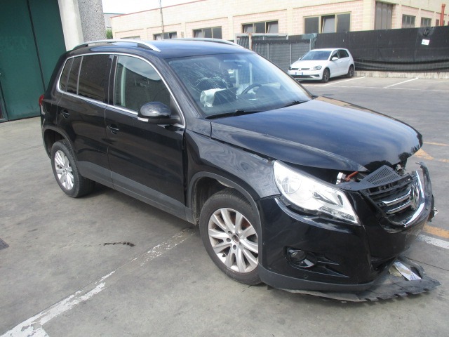 VOLKSWAGEN TIGUAN 2.0 D 4X4 103KW 6M 5P (2010) RICAMBI IN MAGAZZINO