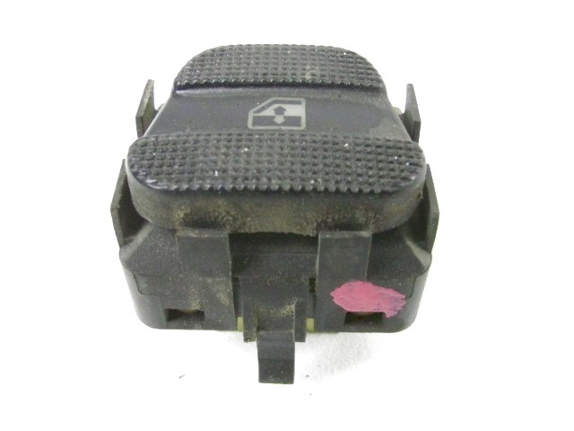 ZADNJE STIKALO OEM N. 1H0837236 ORIGINAL REZERVNI DEL VOLKSWAGEN GOLF III 1H1 1E7 1H5 MK3 (08/1992 - 07/1998) BENZINA LETNIK 1994