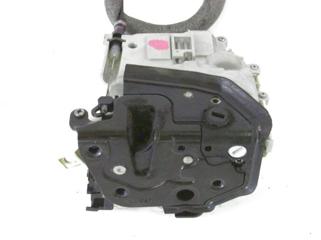 CENTRALNO ZAKLEPANJE ZADNJIH DESNIH VRAT OEM N. 8X0839016 ORIGINAL REZERVNI DEL AUDI A1 8X 8X1 8XF (2010 - 2015)DIESEL LETNIK 2013