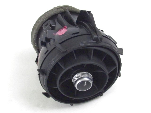 ODVOD ZRAKA OEM N. 8X1820901 ORIGINAL REZERVNI DEL AUDI A1 8X 8X1 8XF (2010 - 2015)DIESEL LETNIK 2013