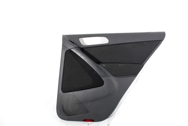 VRATNI PANEL OEM N. PNPDTVWTIGUAN5NMK1SV5P ORIGINAL REZERVNI DEL VOLKSWAGEN TIGUAN 5N MK1 (2007 - 2011)DIESEL LETNIK 2010