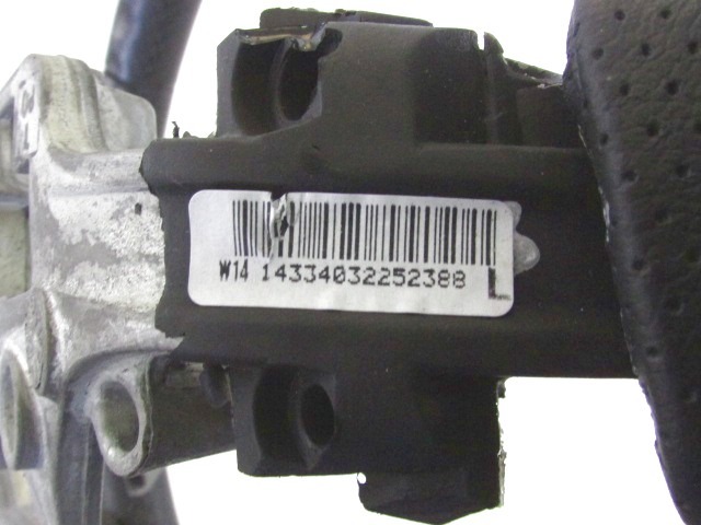 VOLAN OEM N. 451000D130B0 ORIGINAL REZERVNI DEL TOYOTA YARIS P9 MK2 R (2009 - 2011)BENZINA LETNIK 2010