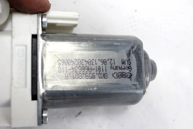 MEHANIZEM DVIGA SPREDNJIH STEKEL  OEM N. 8K0959801A ORIGINAL REZERVNI DEL AUDI A4 B8 8K2 BER/SW/CABRIO (2007 - 11/2015) DIESEL LETNIK 2013